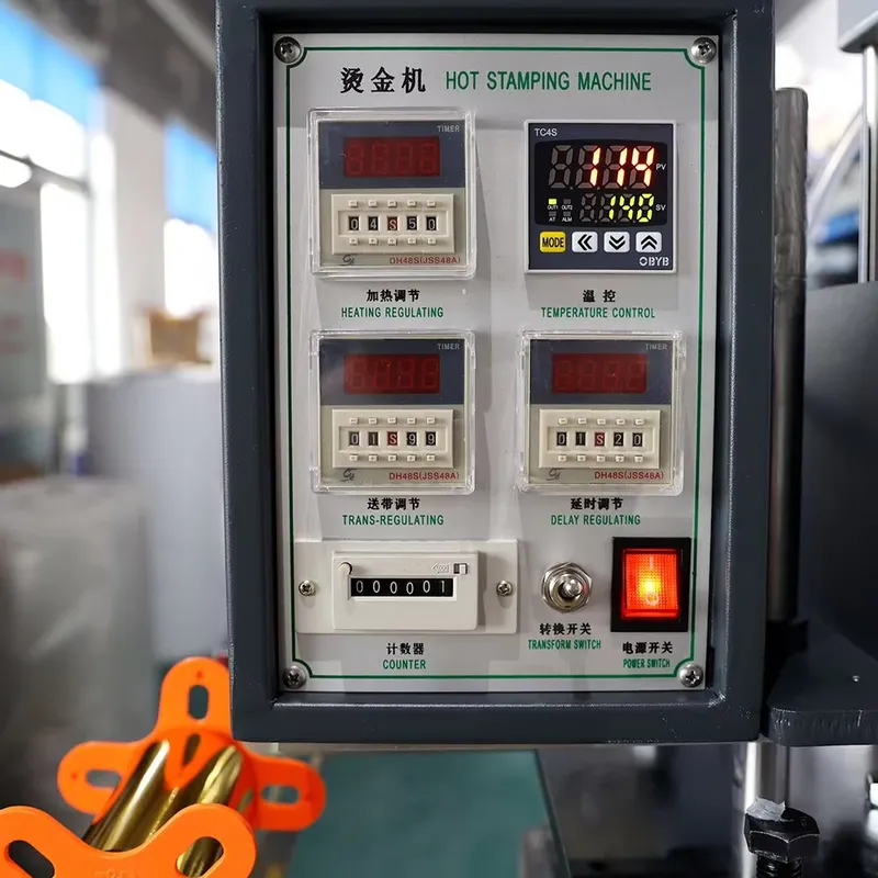 JD-300 Roller Heat Transfer Ma - Foil Transfer Machine 评论和价格