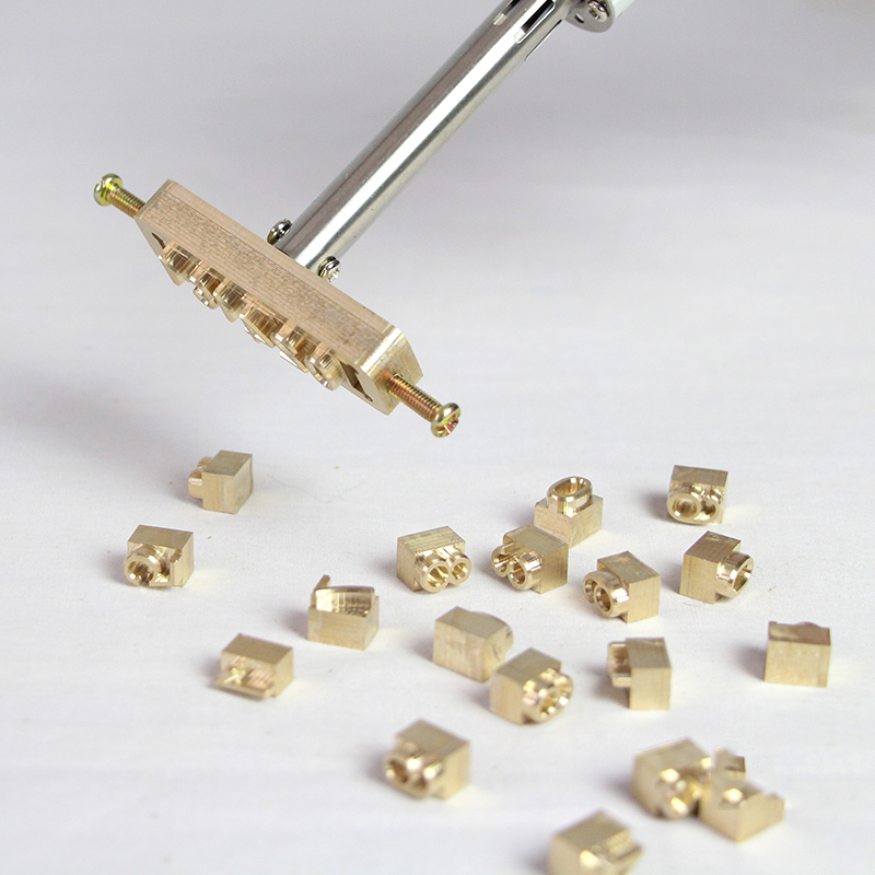Alphabet Copper Mold Soldering - Foil Transfer Machine 评论和价格